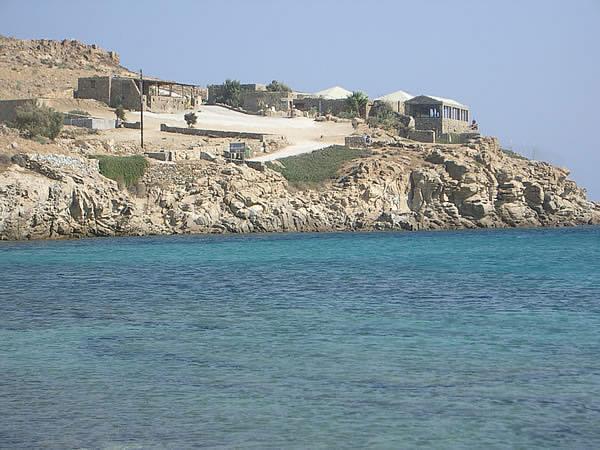 mikonos-paradise-beach-5.jpg